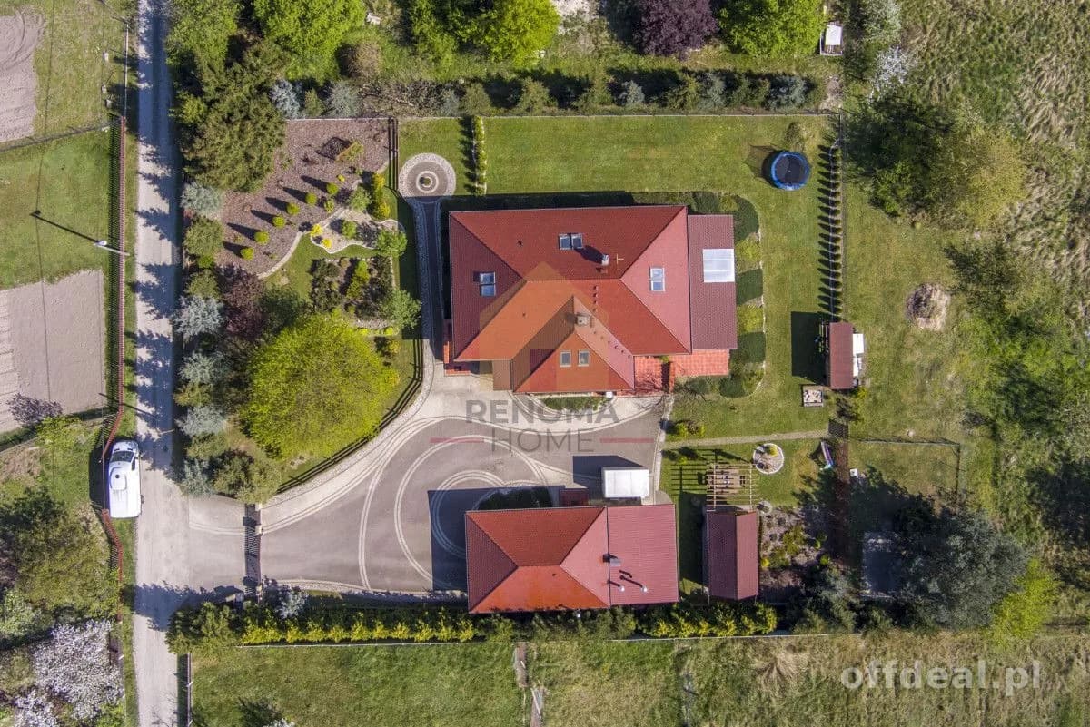 Zdjęcie 17: Dom, 7 pokoje, 251 m², Chrząstawa Wielka