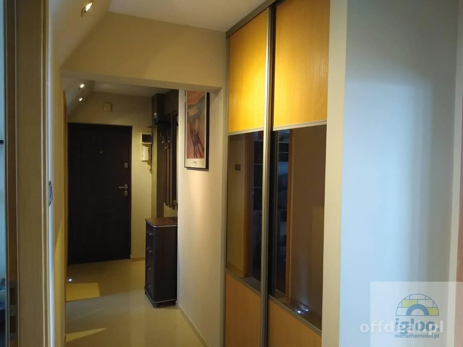 Po remoncie 3-pokoje -Winda- Balkon -Parking- os.Sady