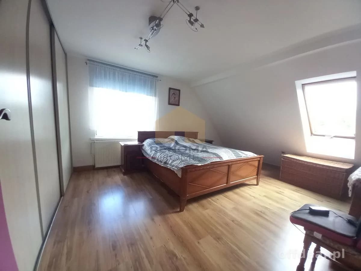 appartement à vendre à Żarów | 4 pièces | 96 m²