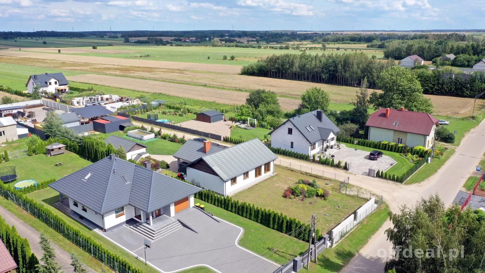 Nowa cena! Dom z przestrzenią do prowadzenia biznesu