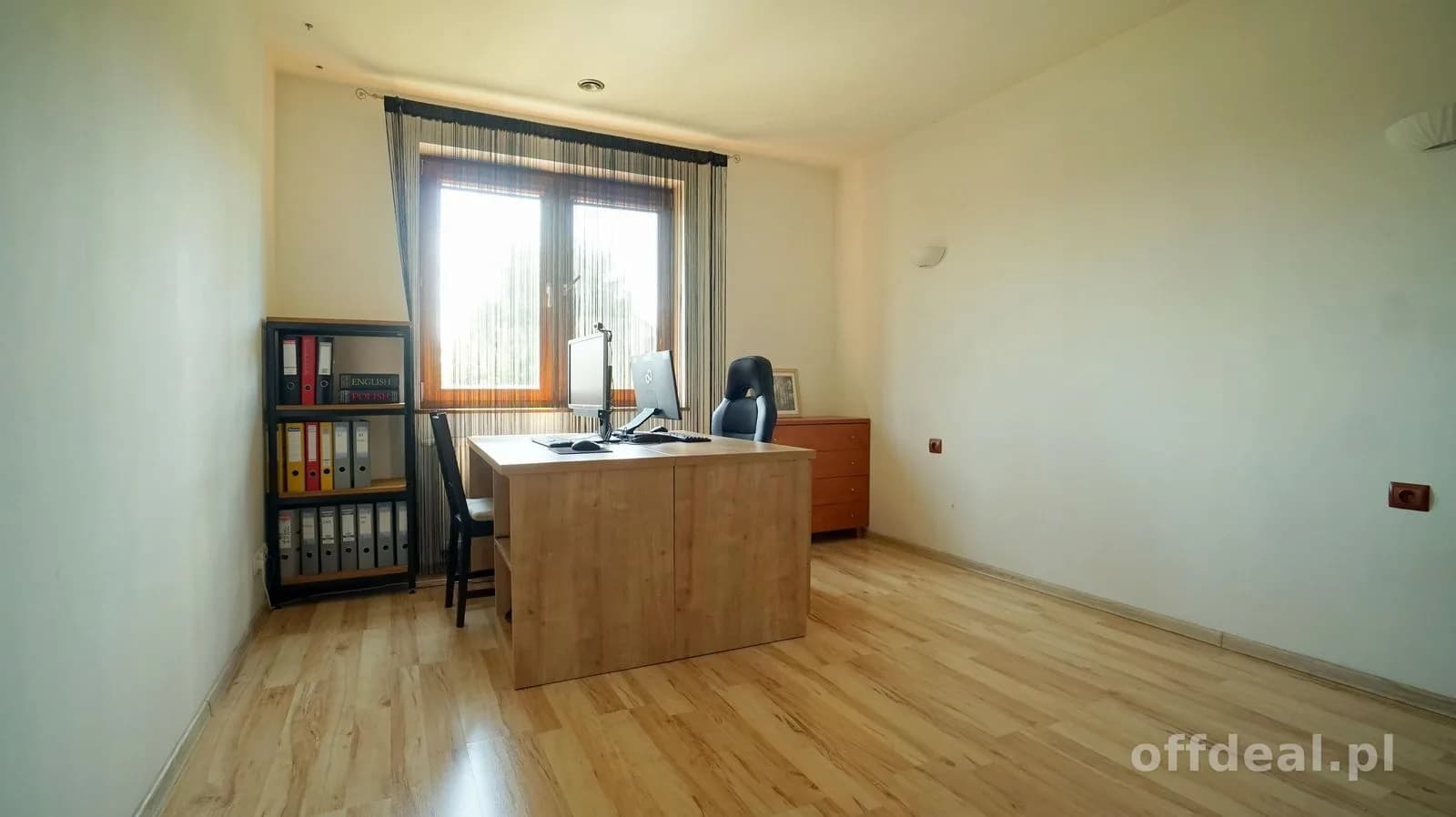 Nowa cena! Dom z przestrzenią do prowadzenia biznesu