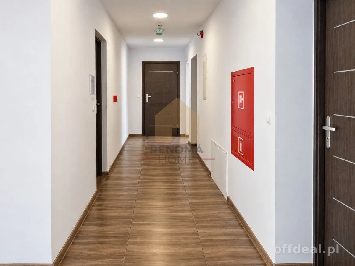 Foto 5: Gewerbeobjekt, 20 rooms, 1947 m², Krosno Odrzańskie