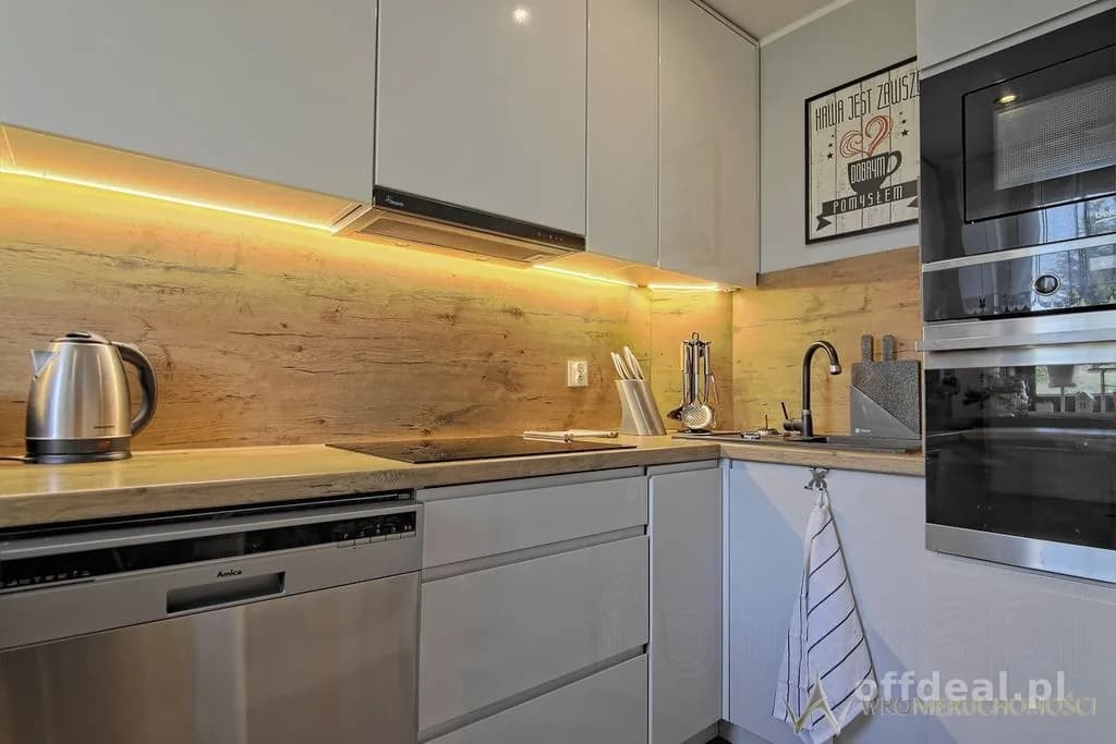 будинок на продаж у Jeszkowice | 6-кімн. | 194,01 m²