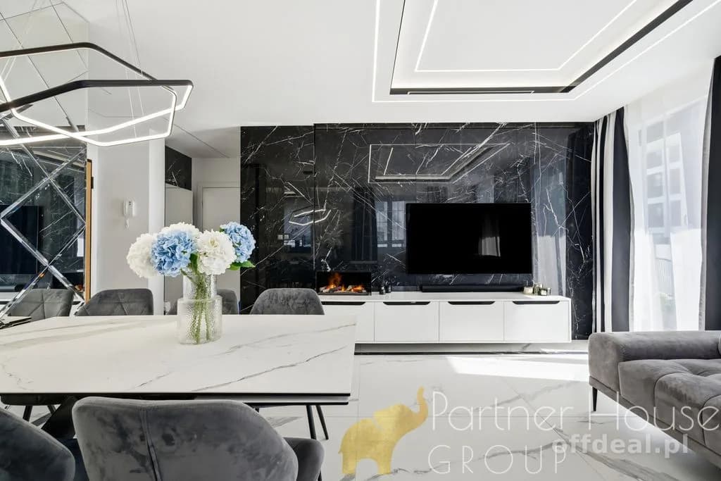 Dwupoziomowy apartament w wysokim standardzie