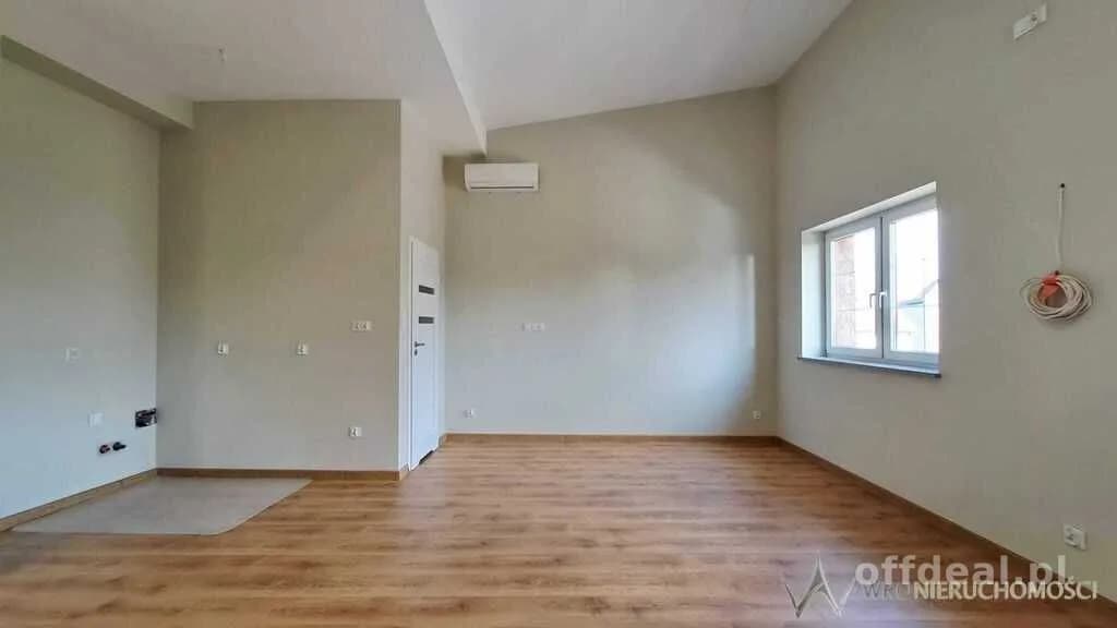 Gewerbeimmobilie zur Miete in Wrocław, Swojczyce | 38 m²