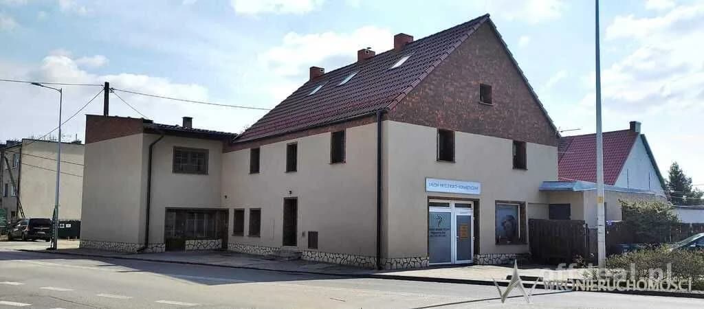 bien commercial à louer à Wrocław, Swojczyce | 38 m²