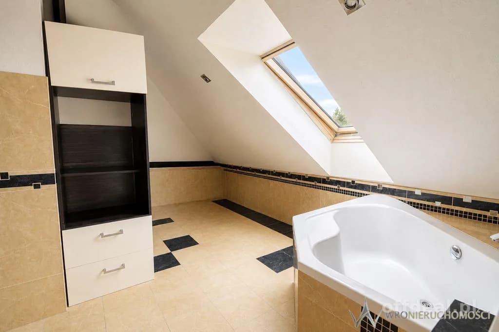 квартира на продаж у Wrocław, Partynice | 4-кімн. | 85,17 m²