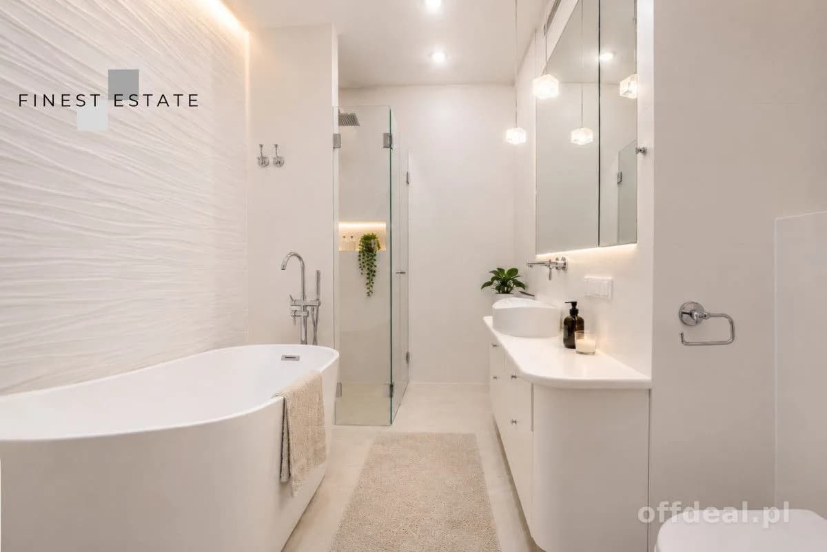Przestronny Apartament | Metro M2 | Garderoba | 2P