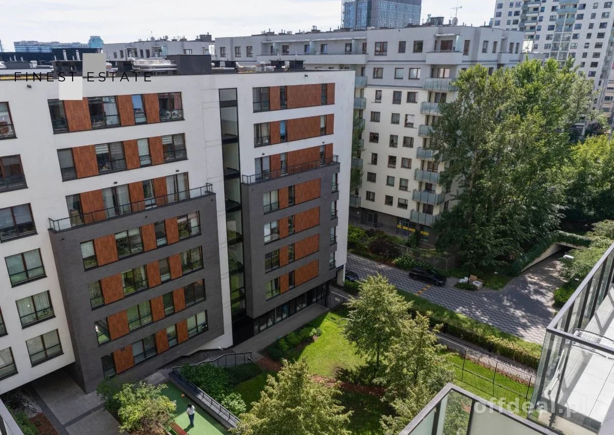 Przestronny Apartament | Metro M2 | Garderoba | 2P