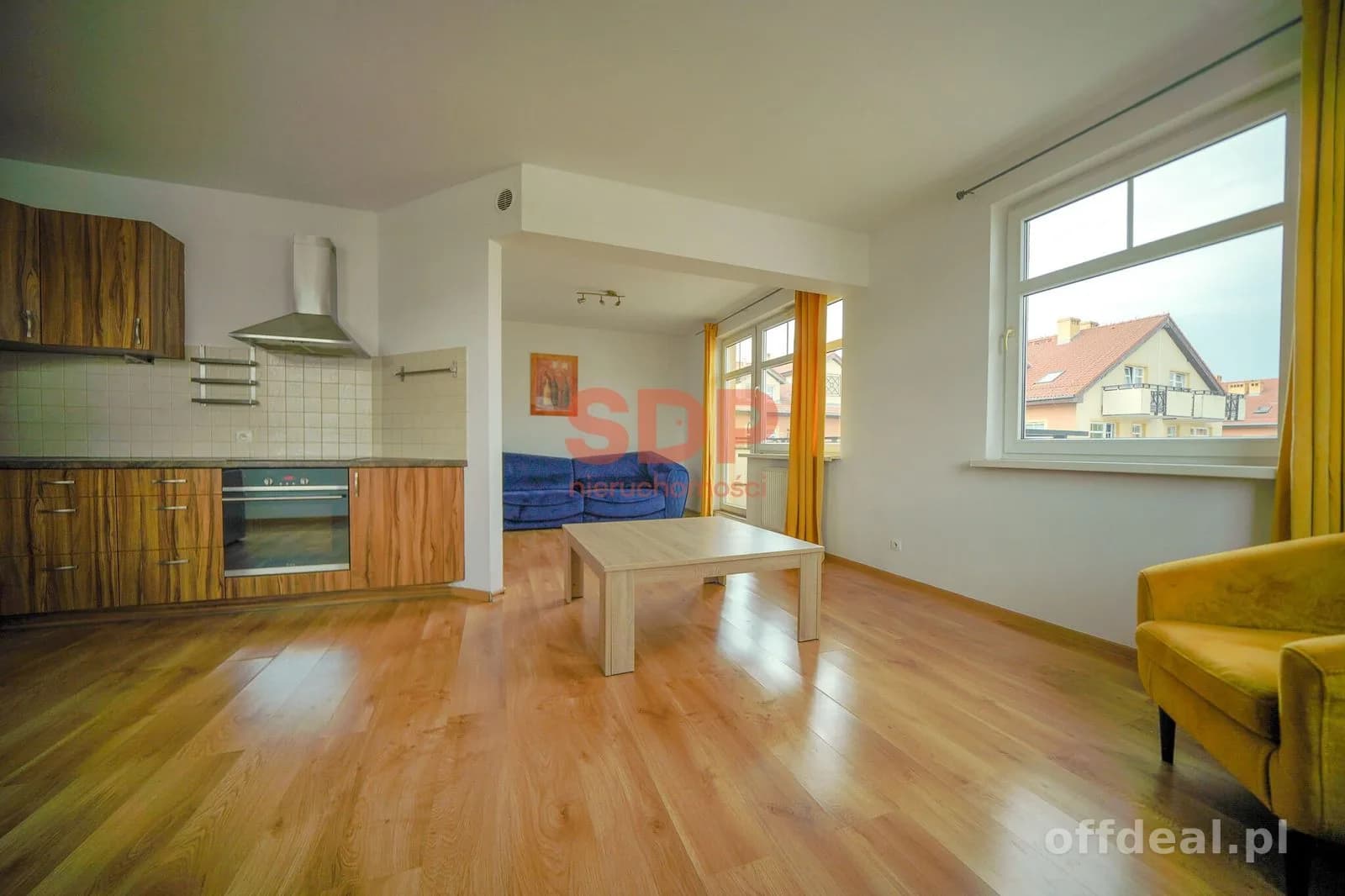 Komfortowe 2 pokoje na Partynicach. Duży balkon, winda z poziomu zero