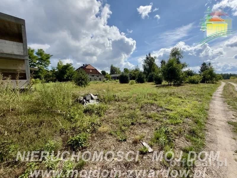Grundstück zum Verkauf in Biernik | 3.000 m²