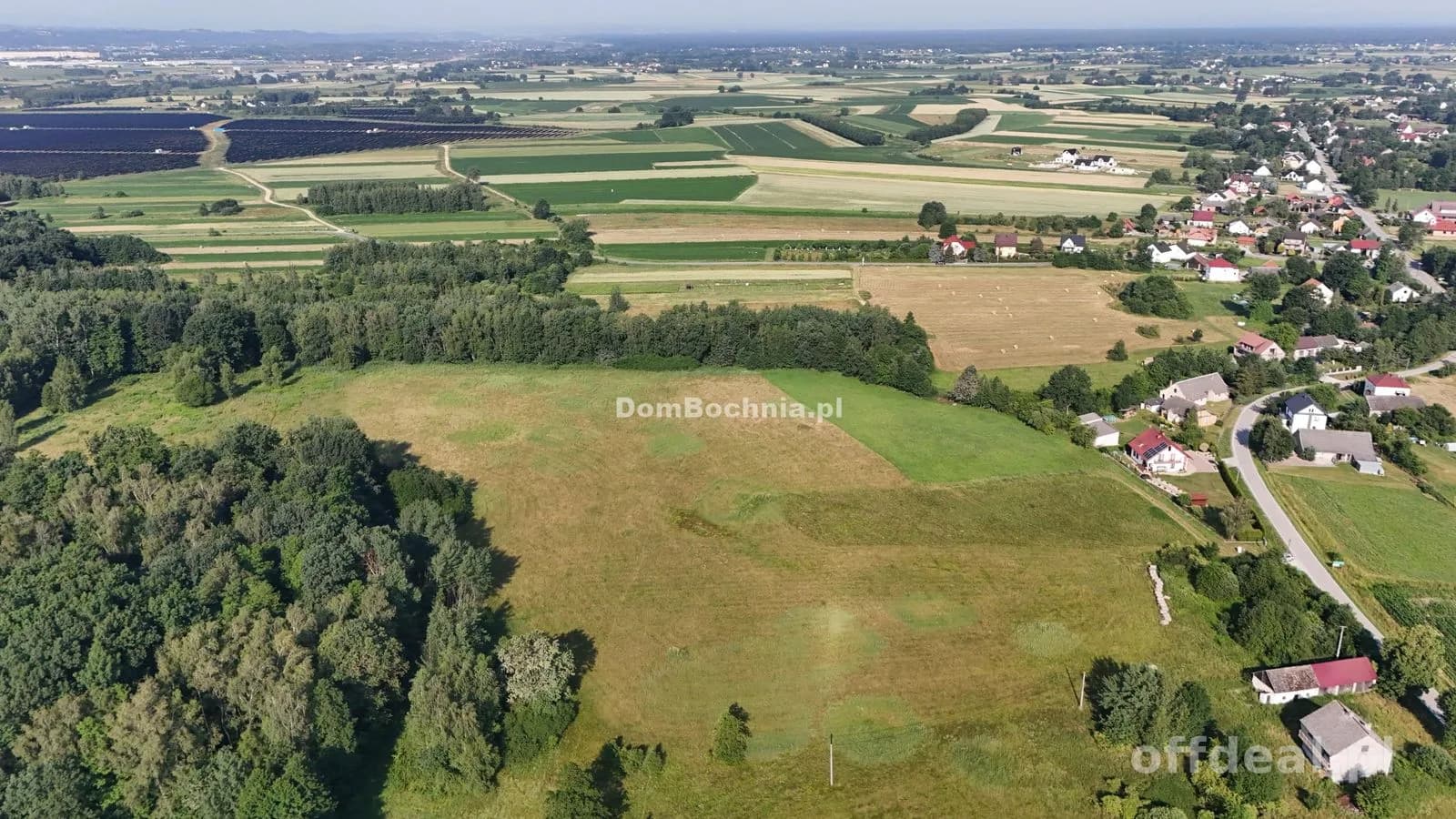 Borek Rzezawa działka 77ar przy drodze media