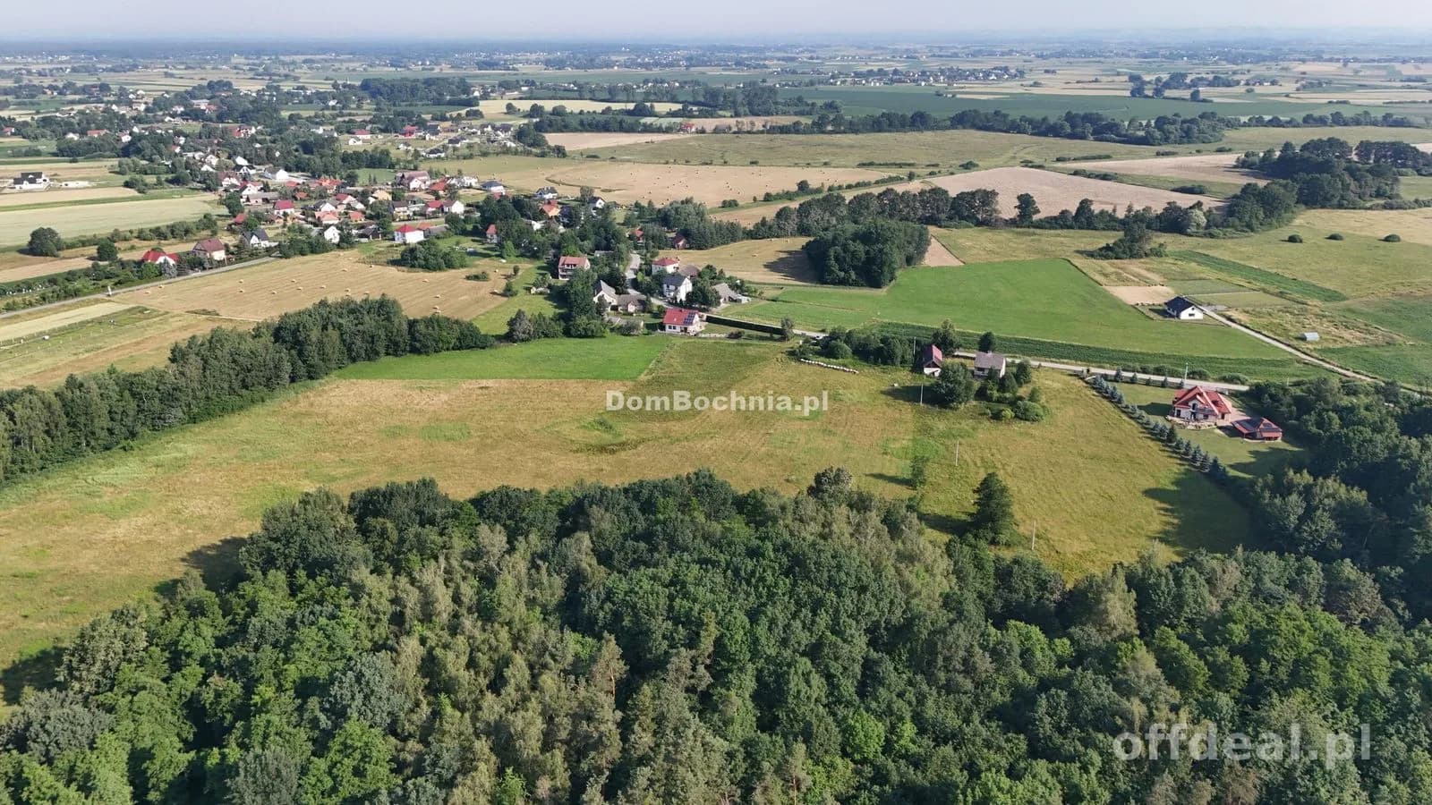 Borek Rzezawa działka 77ar przy drodze media