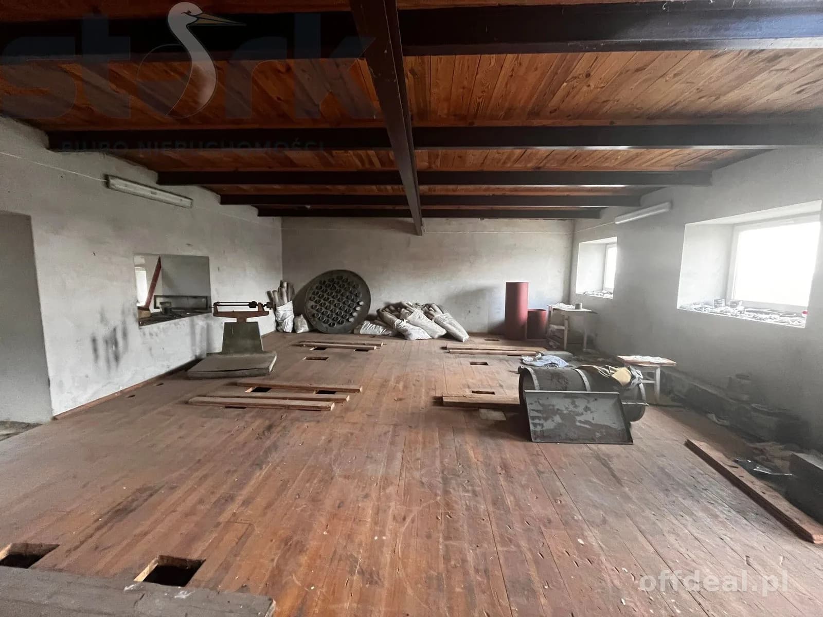 commercial property for sale in Wejsce | 1,000 m²