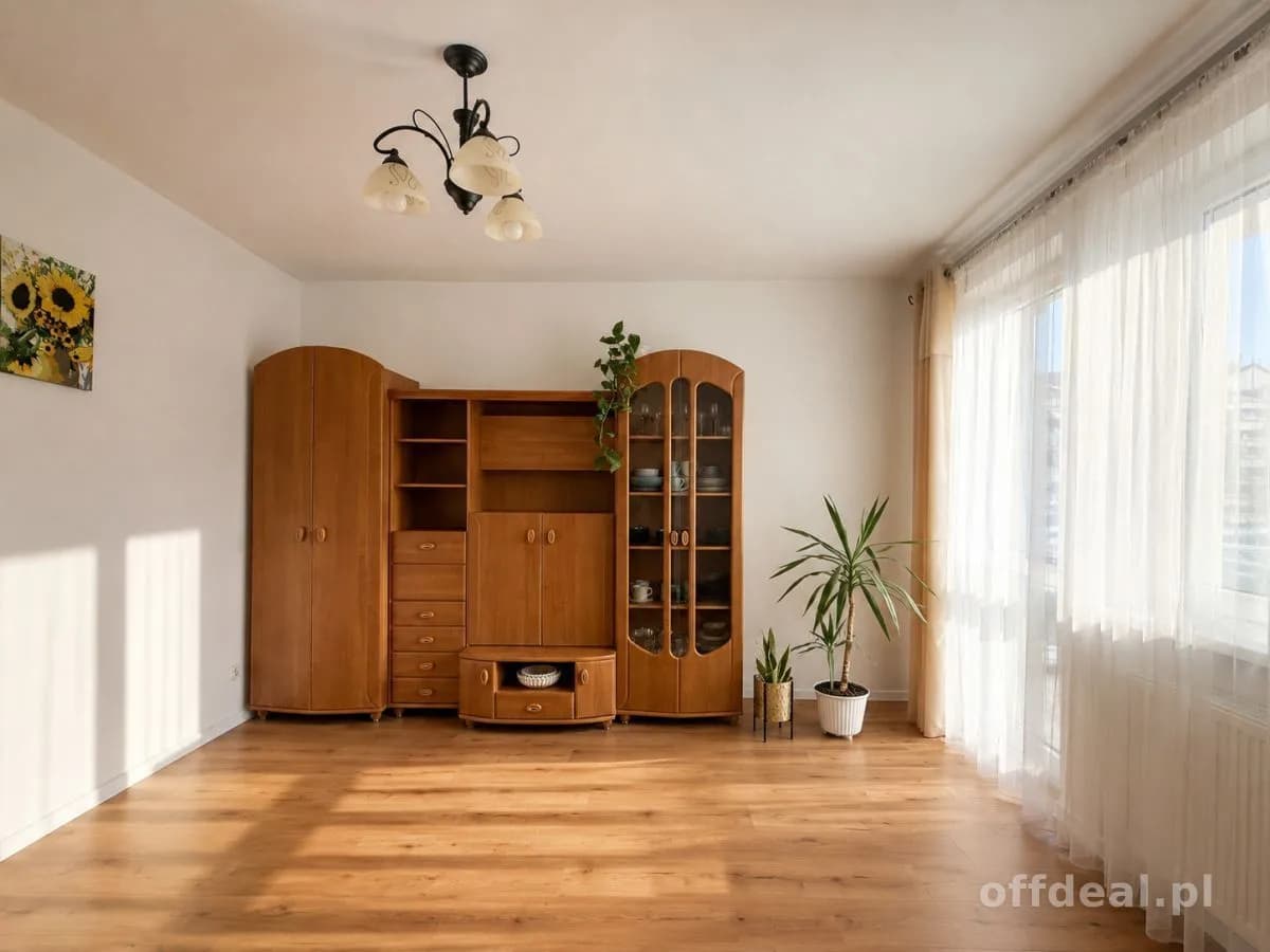 2 pokoje, osobna kuchnia i komórka lokatorska