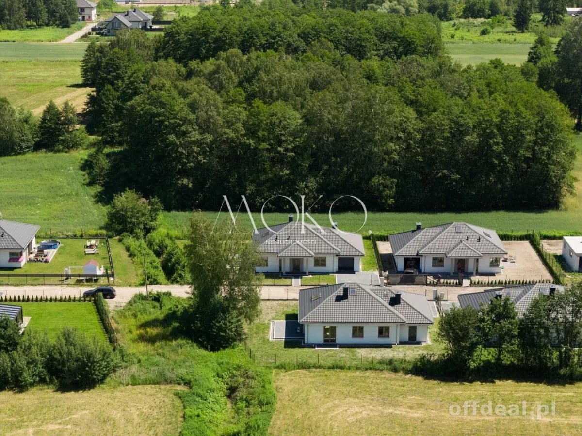 Domy jednorodzinne 123,77 m² z ogródkiem 630 m²