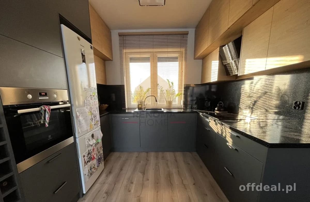 Zdjęcie 3: Dom, 7 pokoje, 160 m², Spalona