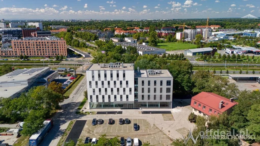 Nowoczesny Budynek Biurwo-Usługowy z parkingiem
