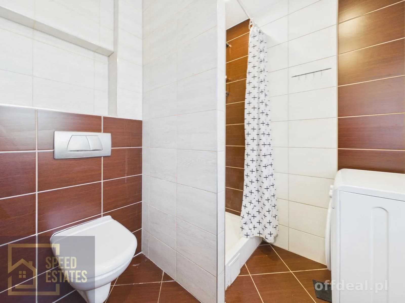 DOM Z 5 NIEZALEŻNYMI MIESZKANIAMI | 900 m² DZIAŁKI | INWESTYCJA