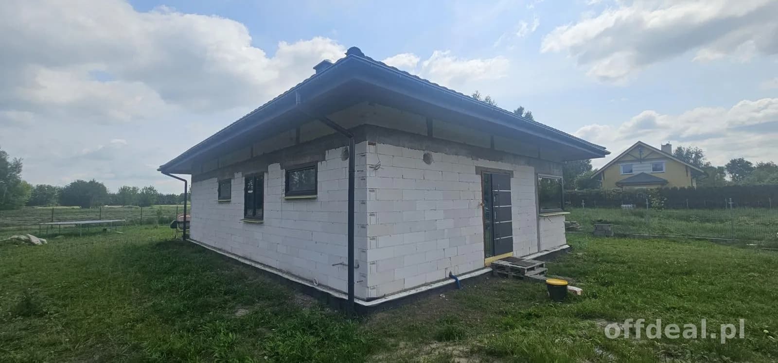 Ten dom czeka na Ciebie i Twoich bliskich