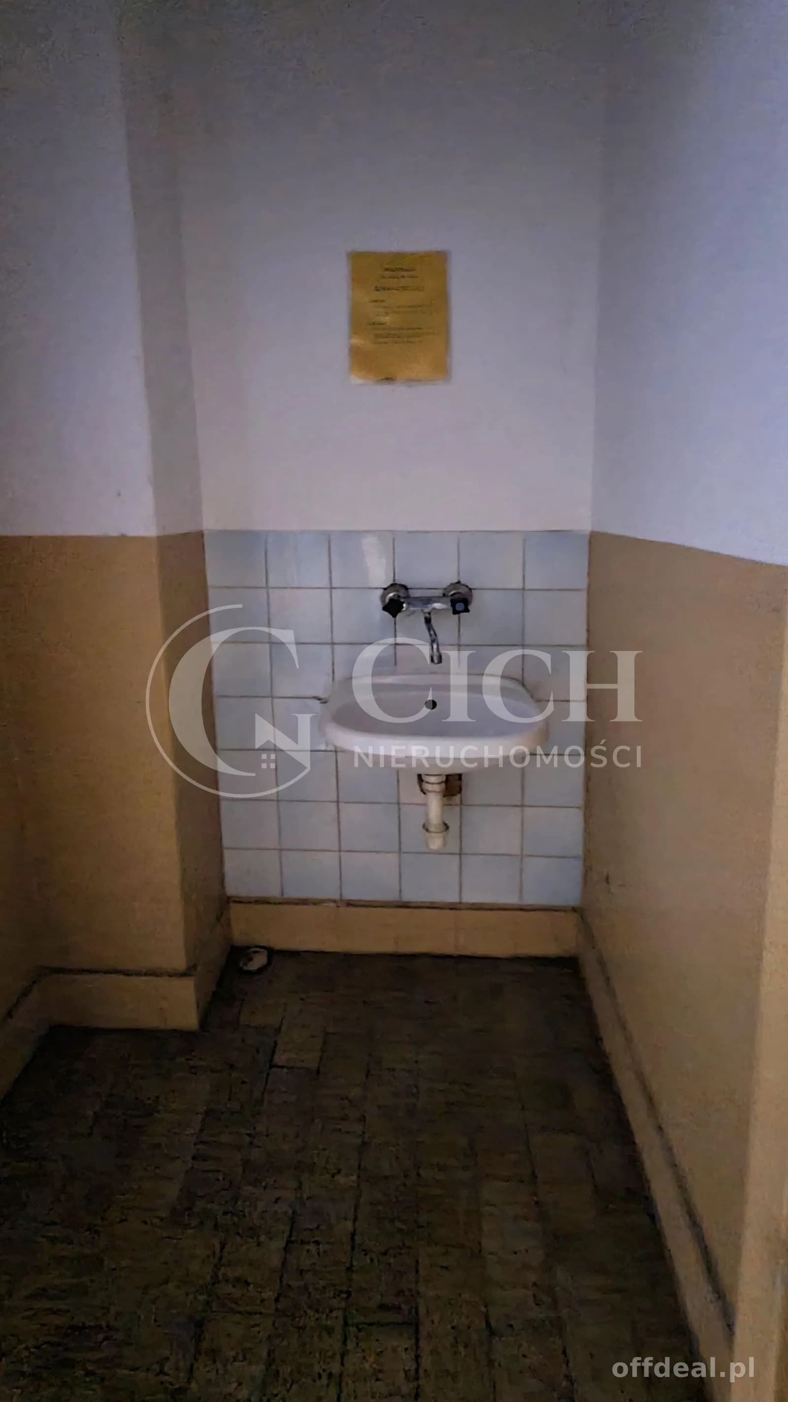 комерційна нерухомість в оренду у Chojnik | 262,5 m²