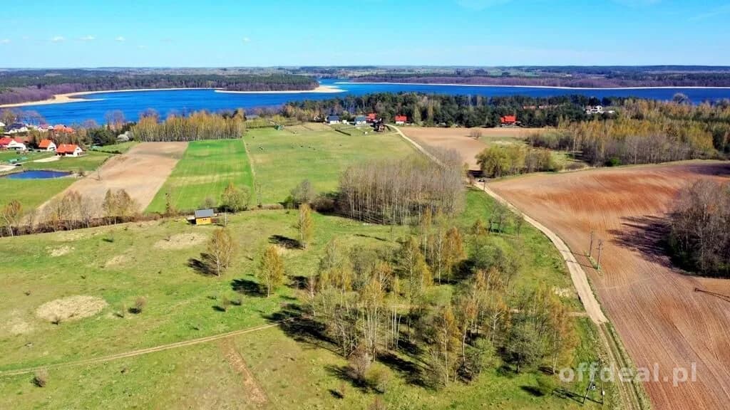 Wyjątkowe działki budowlane nad jeziorem Jagodne – Kozin gm Giżycko