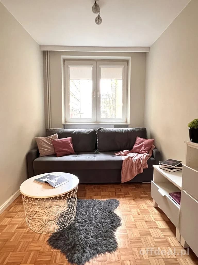 3-pokojowe mieszkanie, położone w centrum miasta