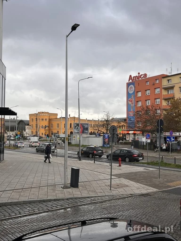 3-pokojowe mieszkanie, położone w centrum miasta