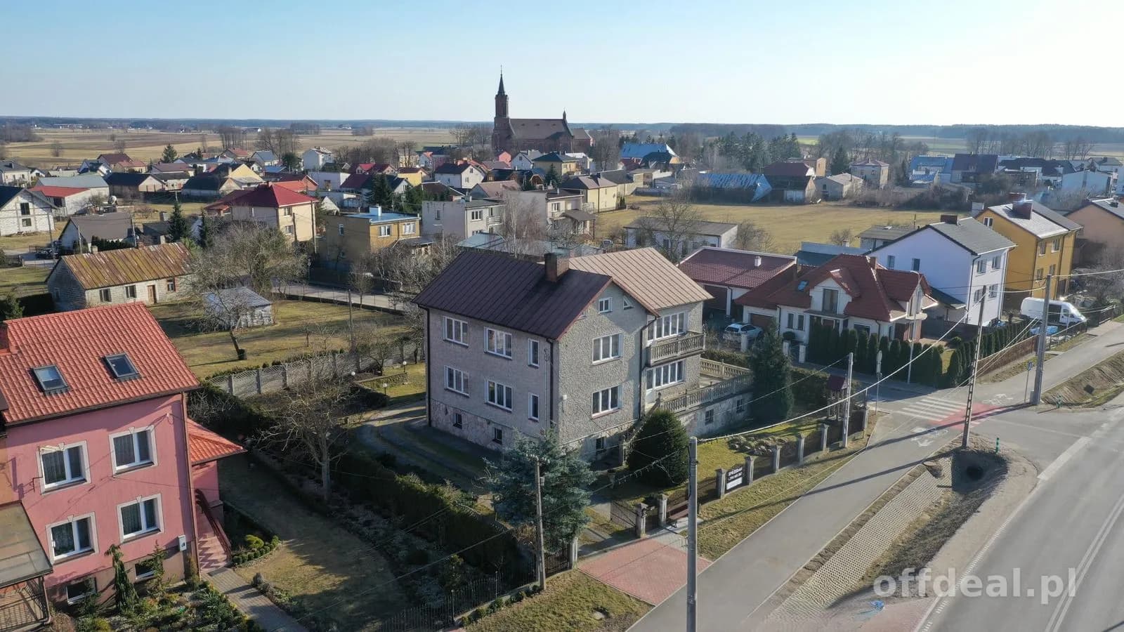 Solidny dom z zapleczem i garażem | idealny dla rodziny i pod biznes