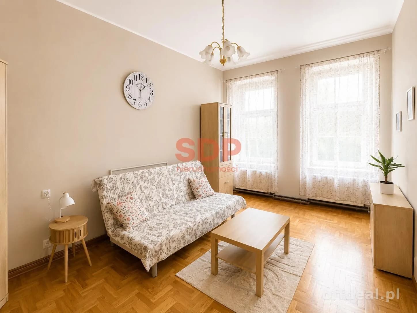 3 pokoje | 97,4 m2 | Centrum | Elegancja kamienicy