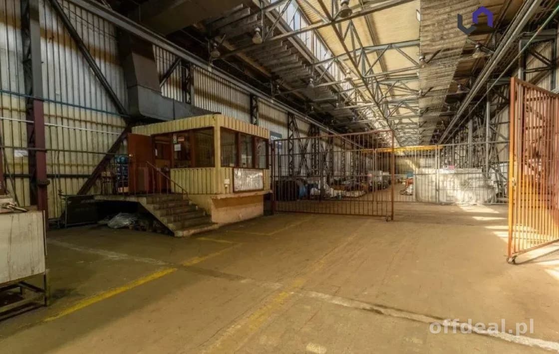 commercial property for rent in Chorzów, Batory | 1,131 m²