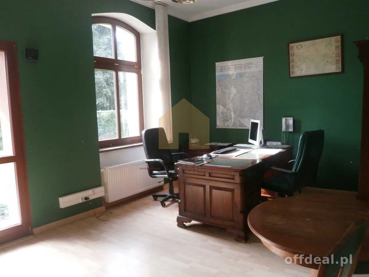 commercial property for sale in Jawor | 945.17 m²