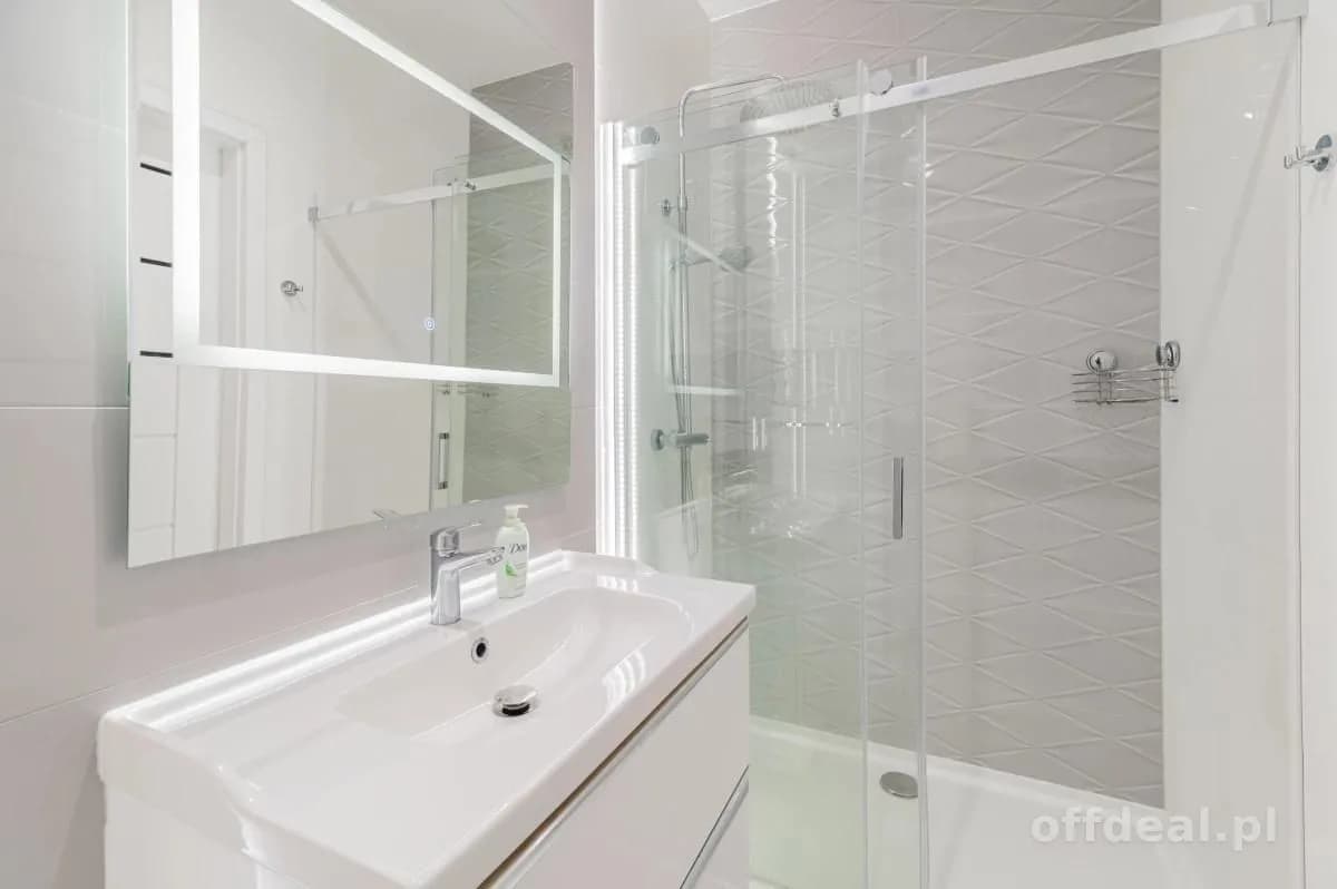 Apartament 2 pok. z miejscem postojowym, na II piętrze.