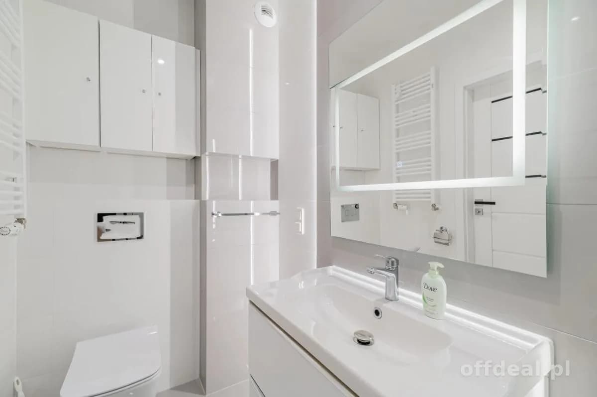 Apartament 2 pok. z miejscem postojowym, na II piętrze.