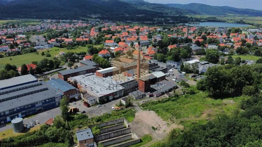bien commercial à vendre à Bielawa | 13 000 m²