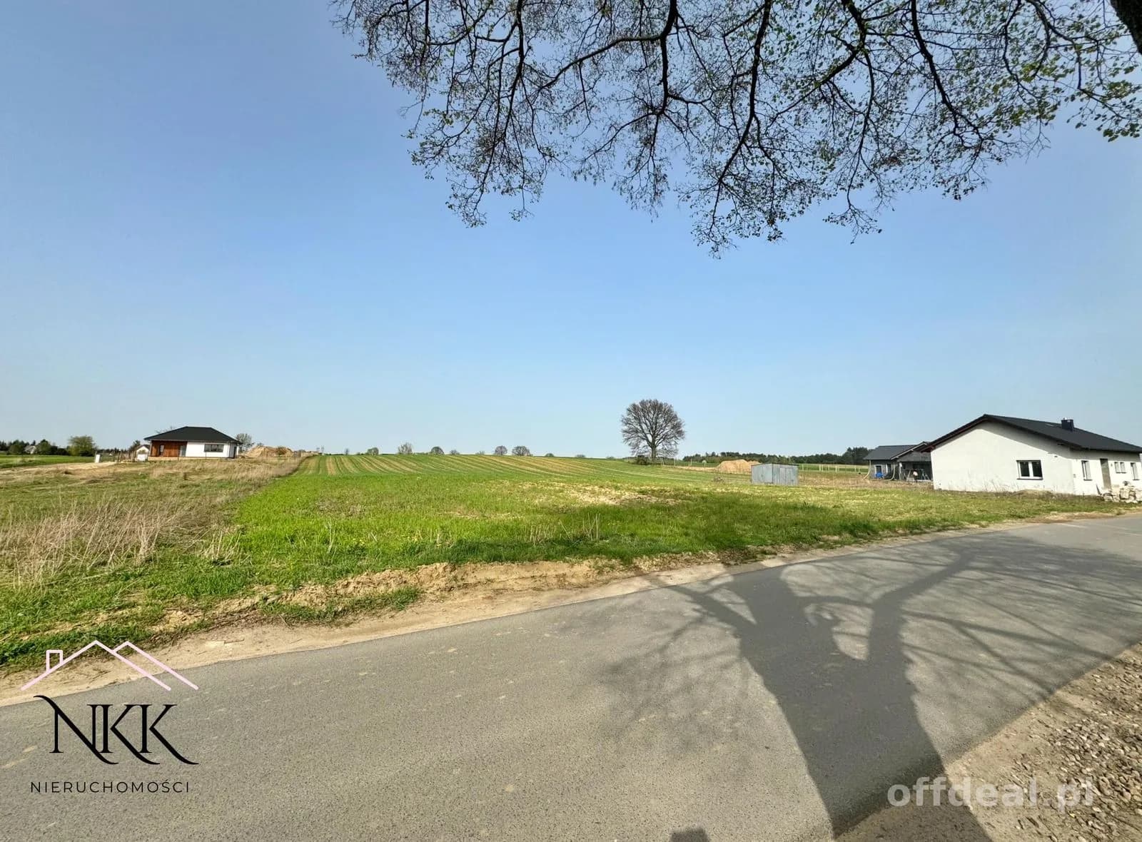 Atrakcyjna działka budowlana w Santocku z mediami