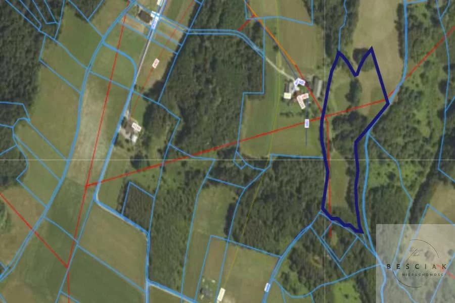 terrain à vendre à Wola Lubecka | 16 700 m²
