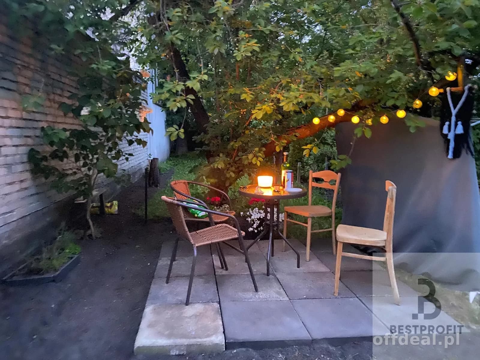Sprzedam Kawalerka z garażem, piwnicą i ogrodem Słupsk
