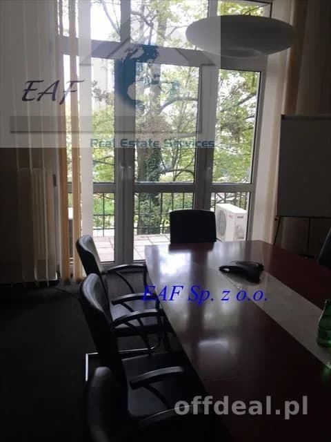 appartement à louer à Warszawa, Śródmieście, Śródmieście Południowe | 5 pièces | 178 m²