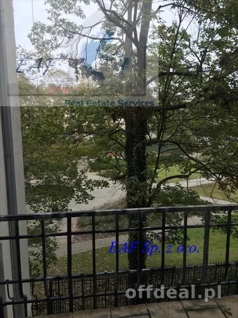 appartement à louer à Warszawa, Śródmieście, Śródmieście Południowe | 5 pièces | 178 m²