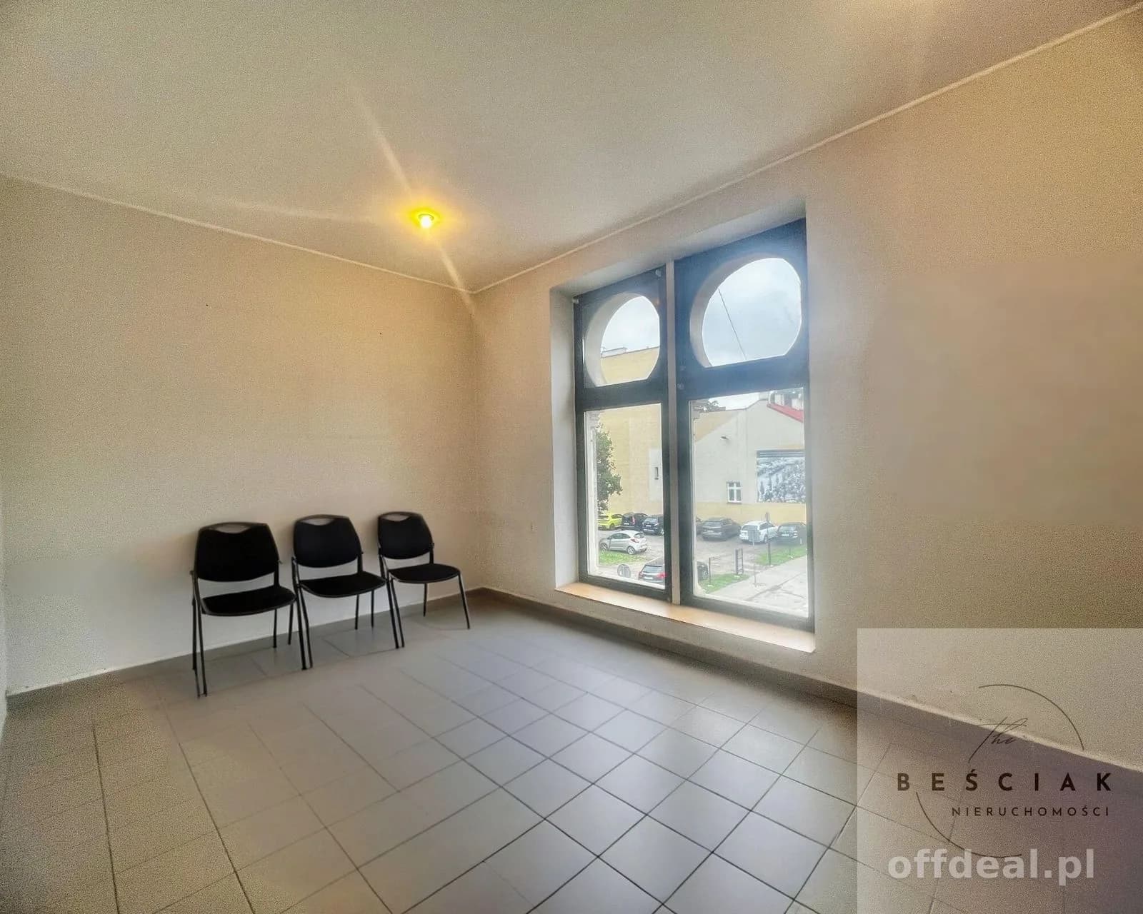 bien commercial à louer à Tarnów | 40 m²