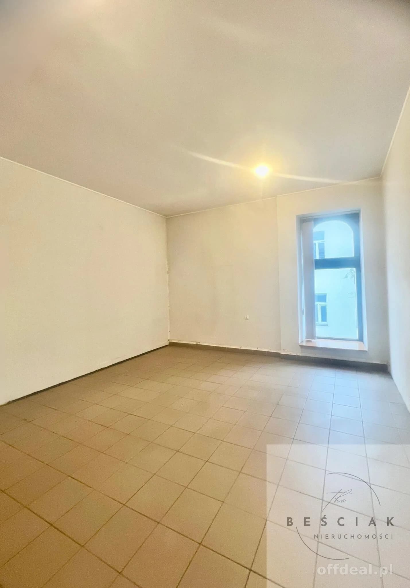 bien commercial à louer à Tarnów | 40 m²
