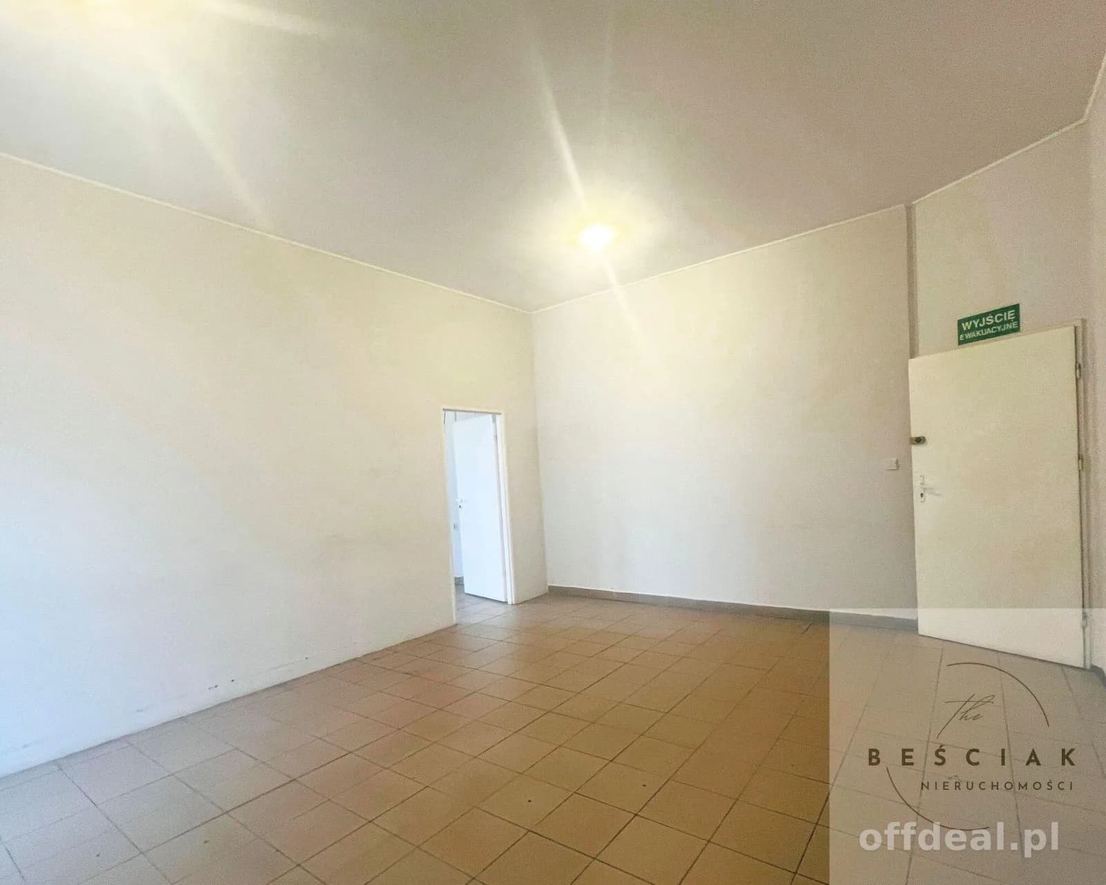 bien commercial à louer à Tarnów | 40 m²