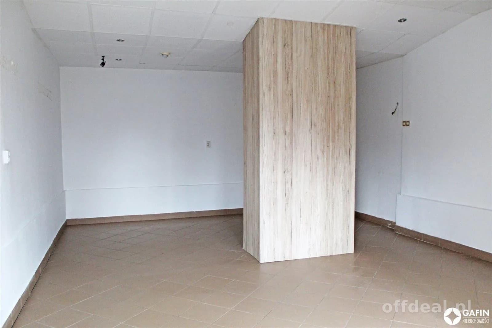 Lokal na sprzedaż, Świebodzice
