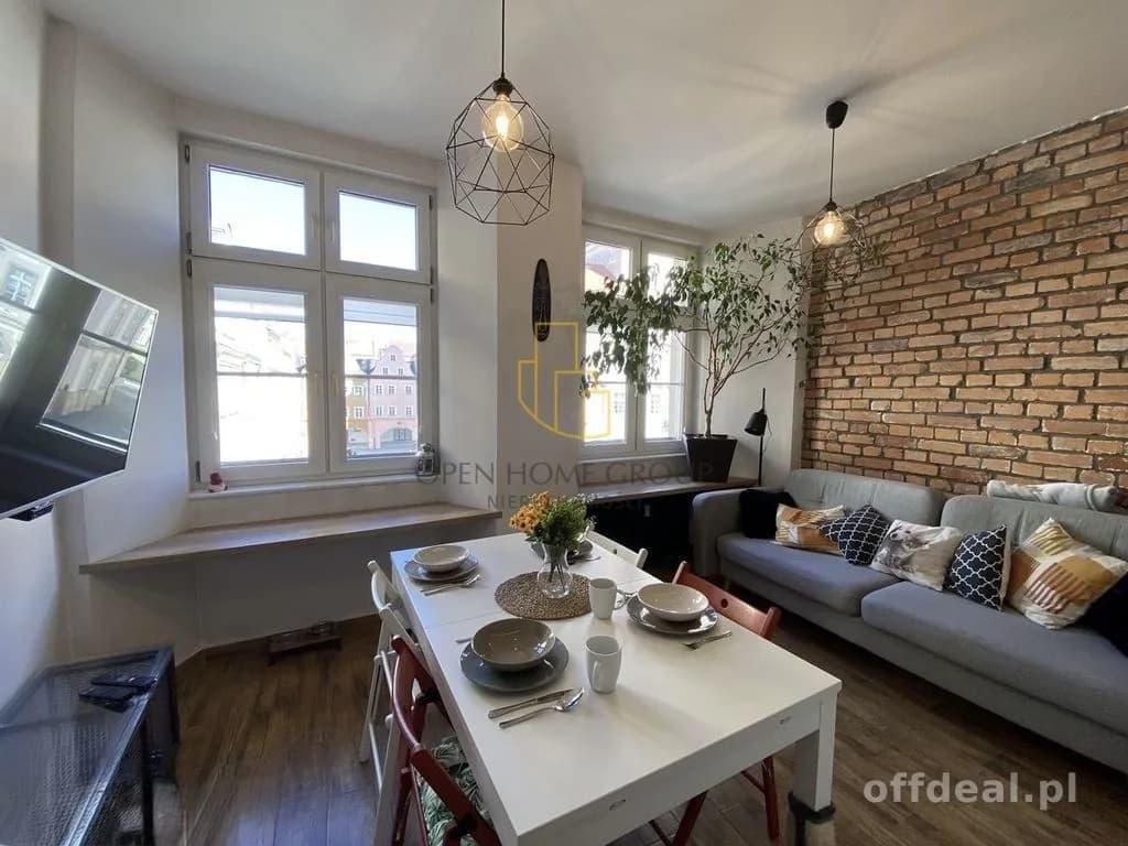 4-Zimmer Wohnung zum Verkauf in Jelenia Góra, Centrum | 72,4 m²
