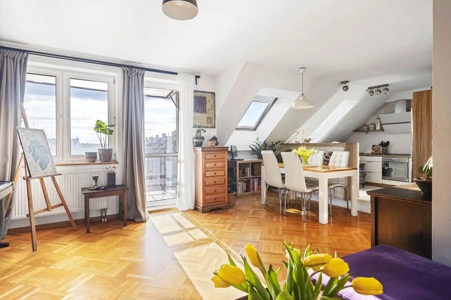 Cukrowa| 3 pok| balkon| piwnica| wnętrze z duszą