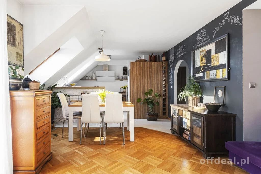 Cukrowa| 3 pok| balkon| piwnica| wnętrze z duszą
