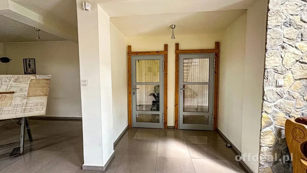 Zdjęcie 11: Lokal, 14 pokoje, 459 m², Gajewo