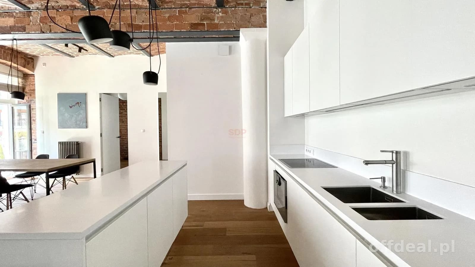 LOFT z balkonem i MP w centrum!