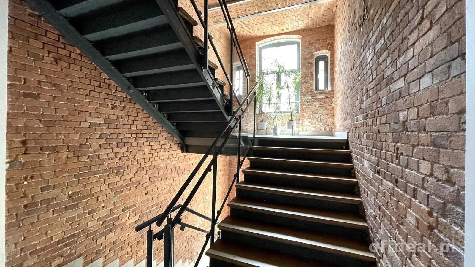 LOFT z balkonem i MP w centrum!
